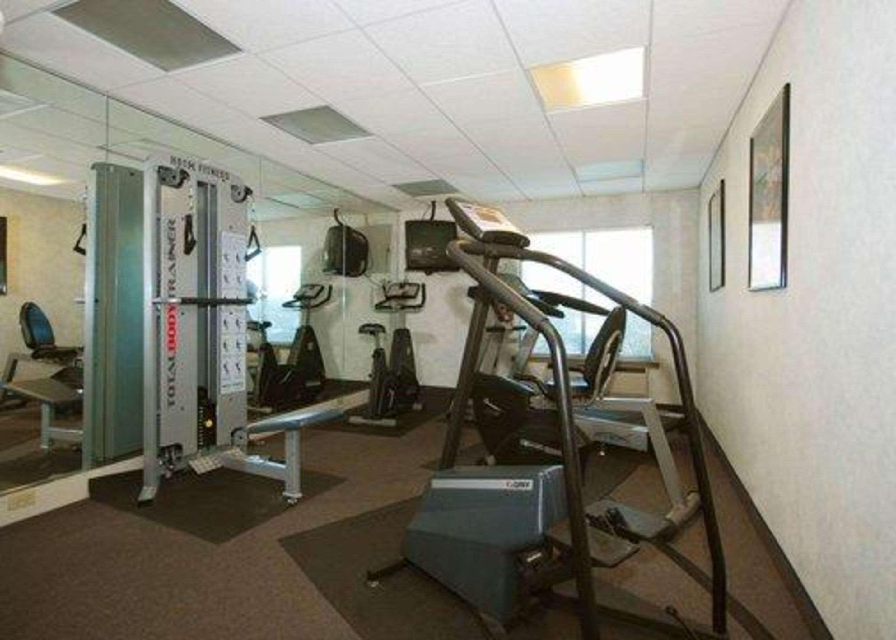 Quality Inn & Suites Bensalem Eksteriør bilde